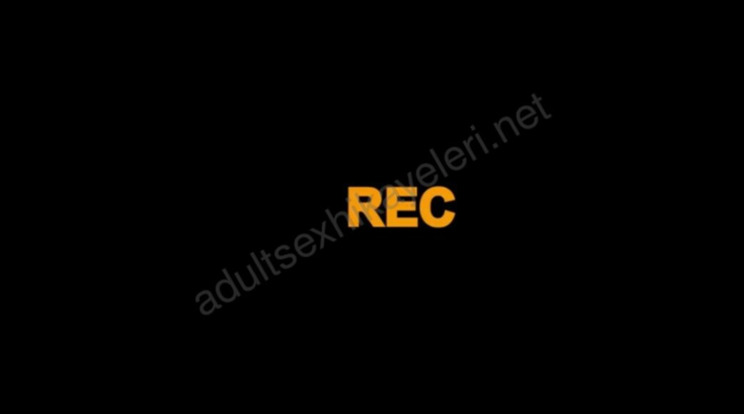 Pansiyondaki olgun kadını sikeyim